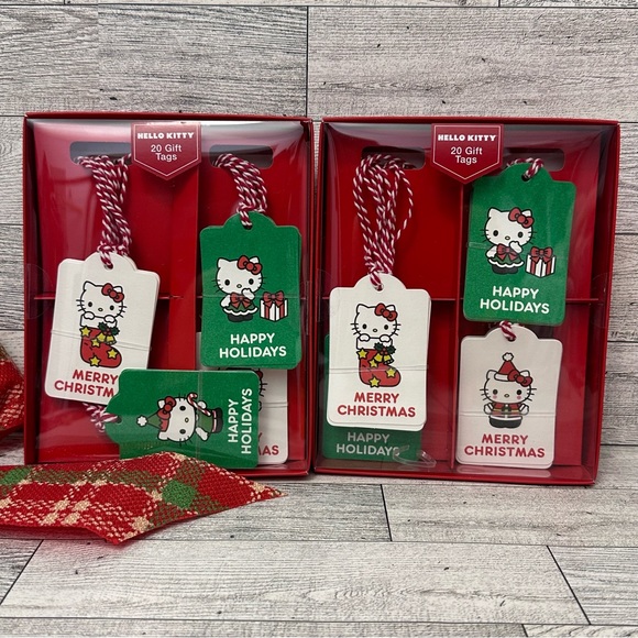 Sanrio Hello Kitty 2023Christmas Gift Tags Set Bundle of 2 Packages New In Box - Picture 2 of 4